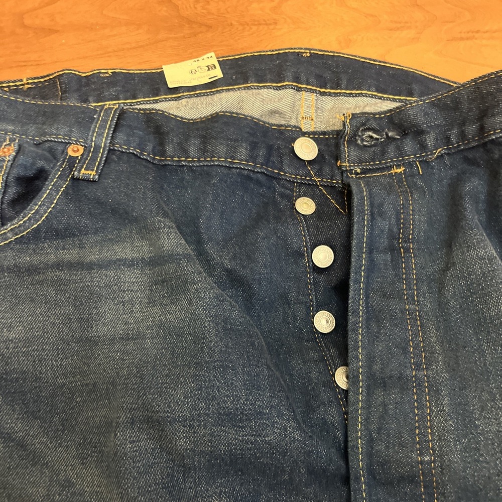 Levi's 501 Jeans Mens 48x34 Blue Denim Button Fly Original Fit Stretch - Picture 1 of 11
